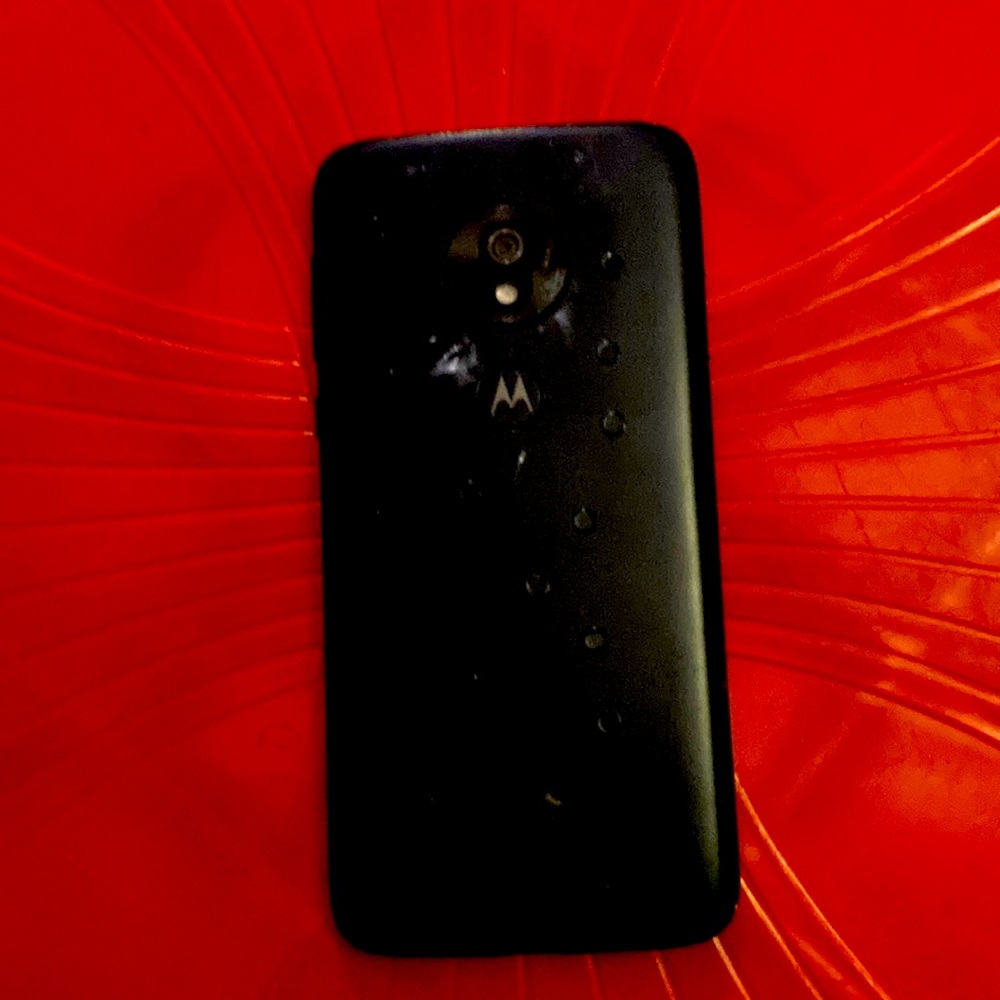 Moto phone